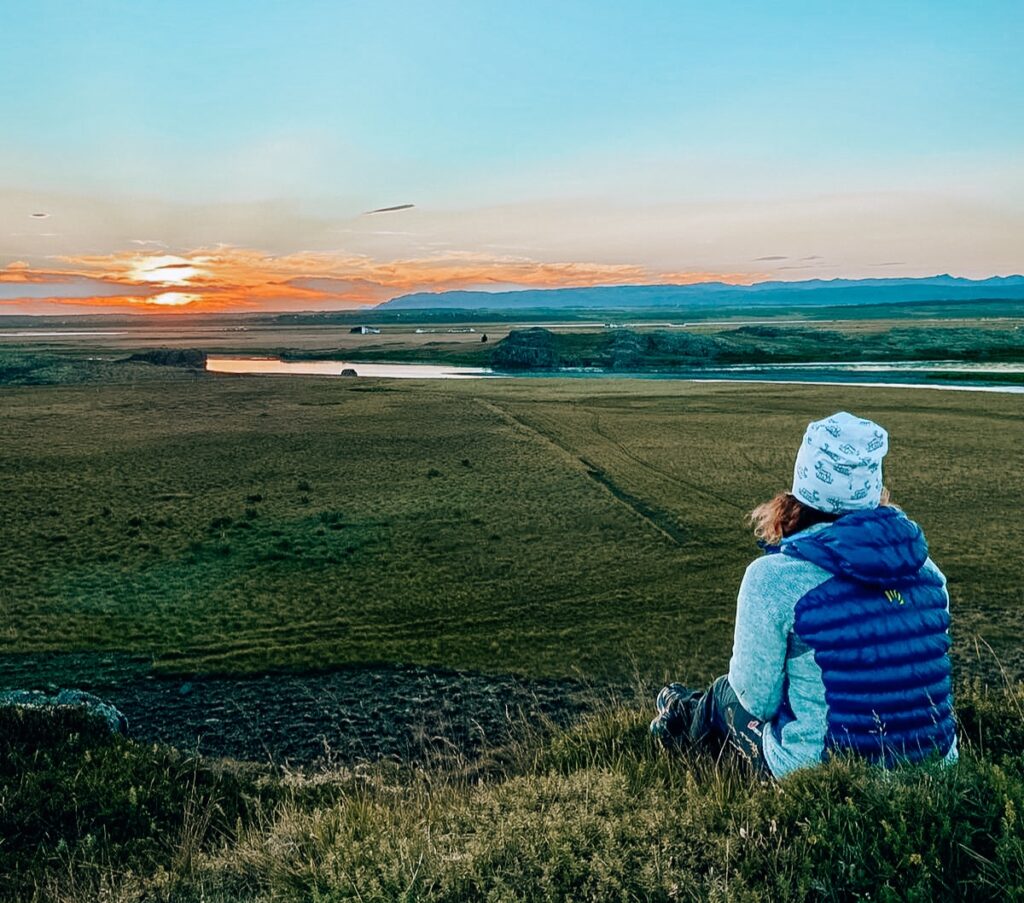 Ammirando un tramonto islandese