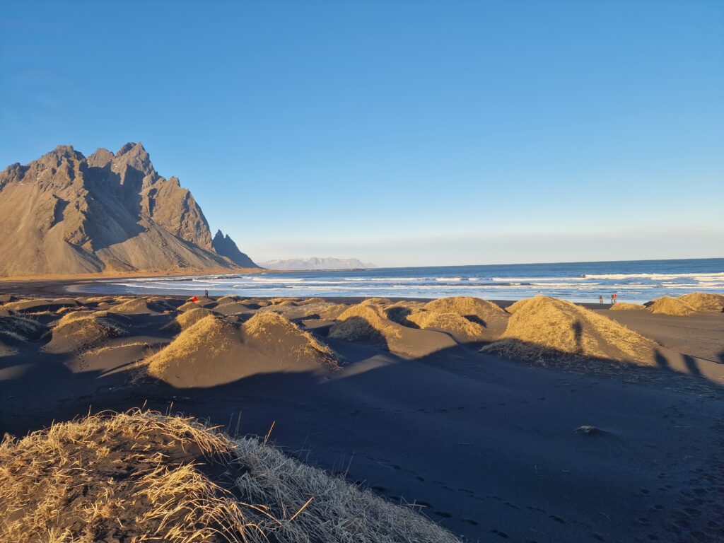 Dune di sabbia nera